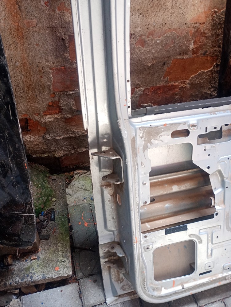 Porta traseira direita recuperada Chevrolet S-10 2001/2011 2