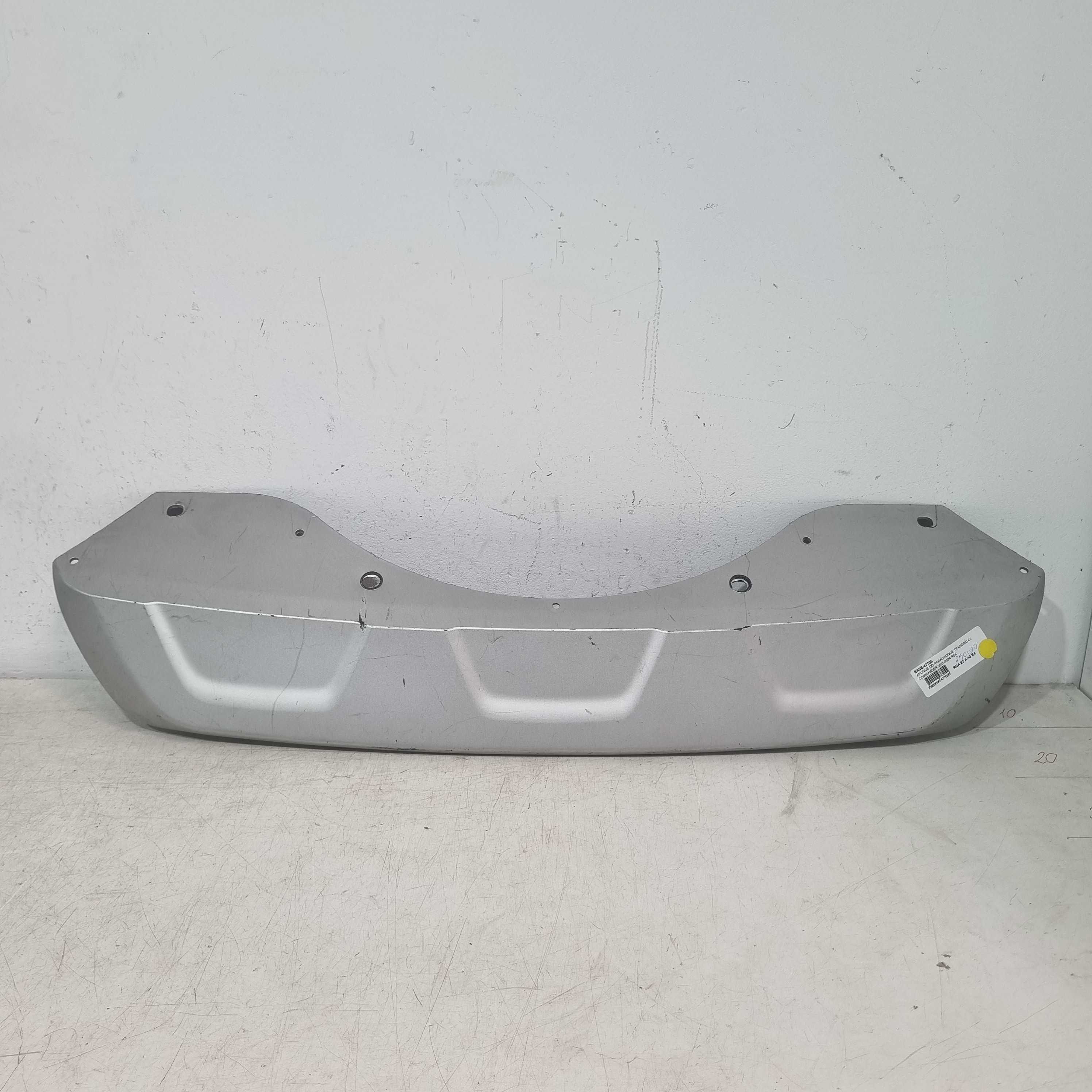 Aplique Do Para-choque Traseiro Jeep Commander 2021/2024 Cinza