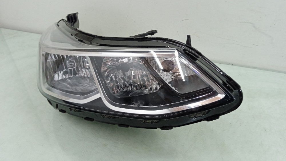 Farol Direito S Led Chevrolet Cruze 2017 2018 2019 2020 2021 Direito/passageiro 3