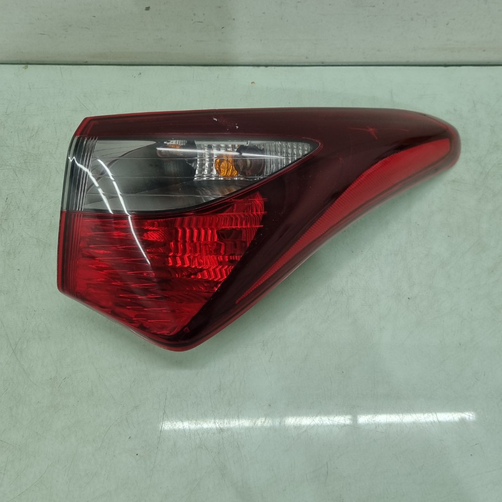 Lanterna Fumê Do Lado Direito Hyundai Hb20 Hatch 2013/2015 Direito/passageiro 3