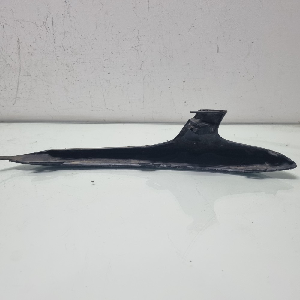 Moldura Inf Esquerda Parachoque Dianteiro Toyota Yaris 2023/2025 2