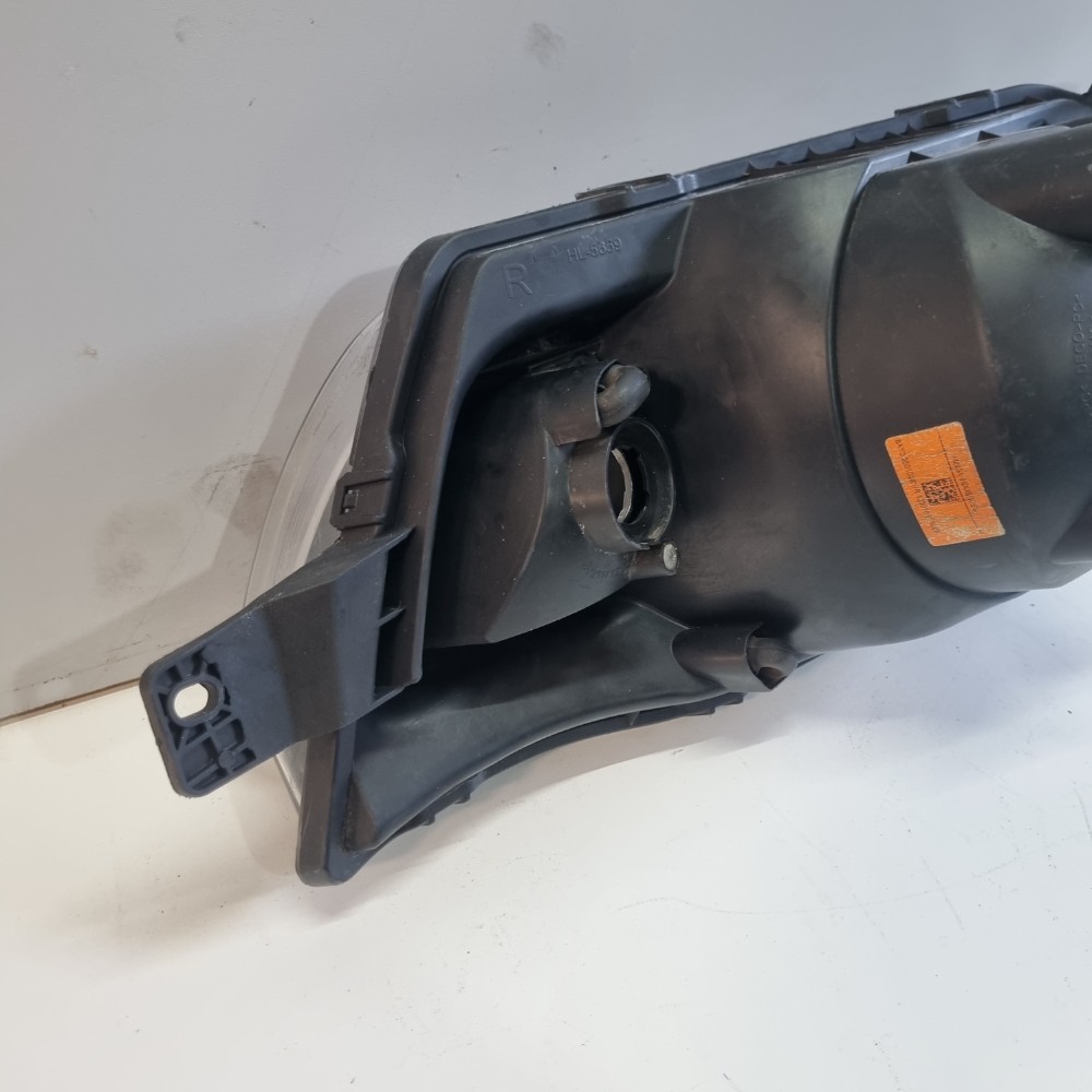 Farol Do Lado Direito Renault Kwid Modelos 2017/2022 Direito/passageiro 4