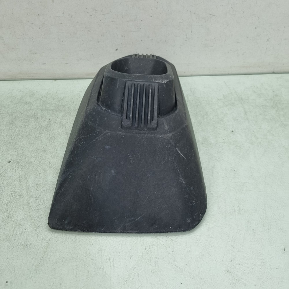 Moldura Farol De Milha Esquerdo Renault Duster 2022/2025 2