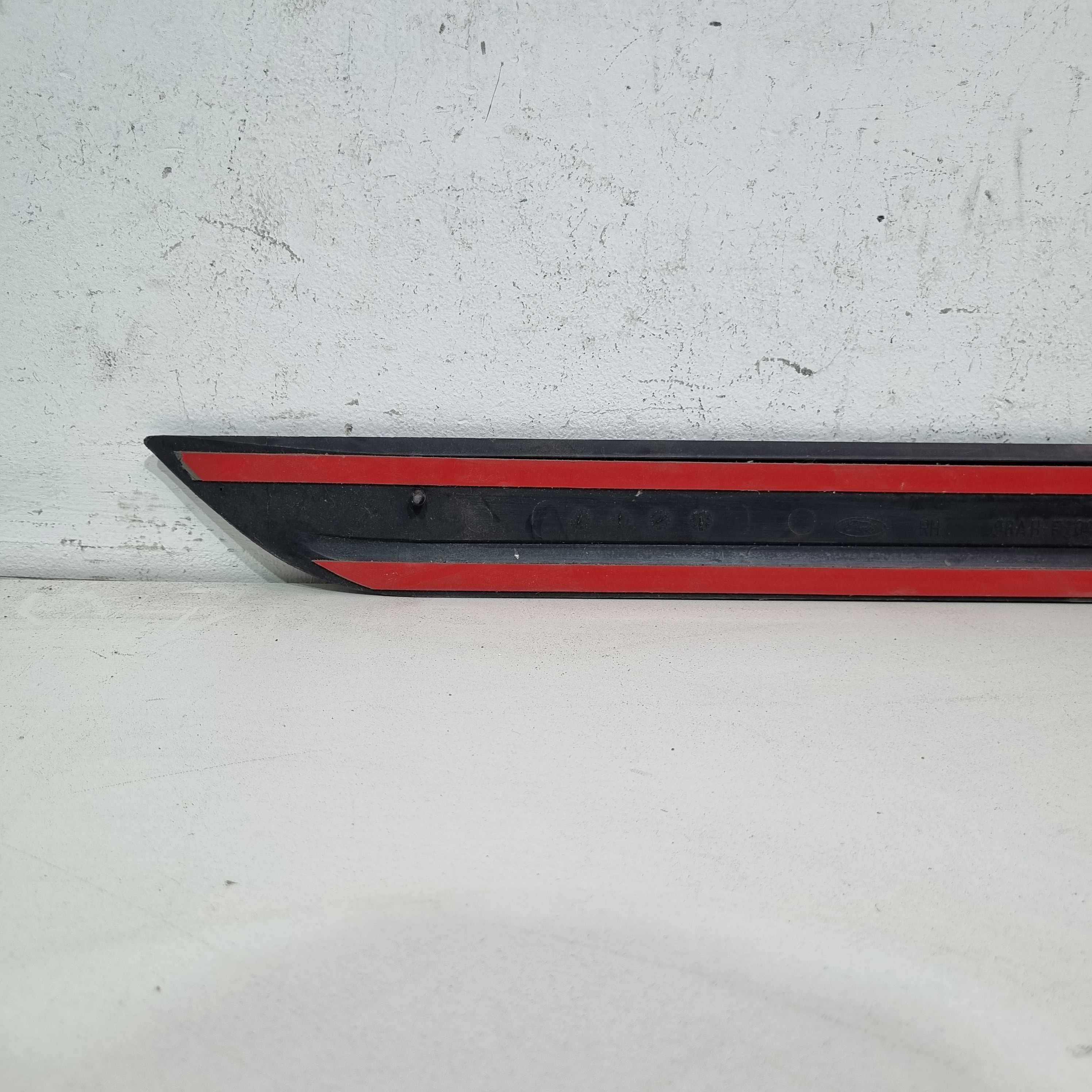Friso Porta Dianteira Direita Ford Focus Modelos 2001/2007 6