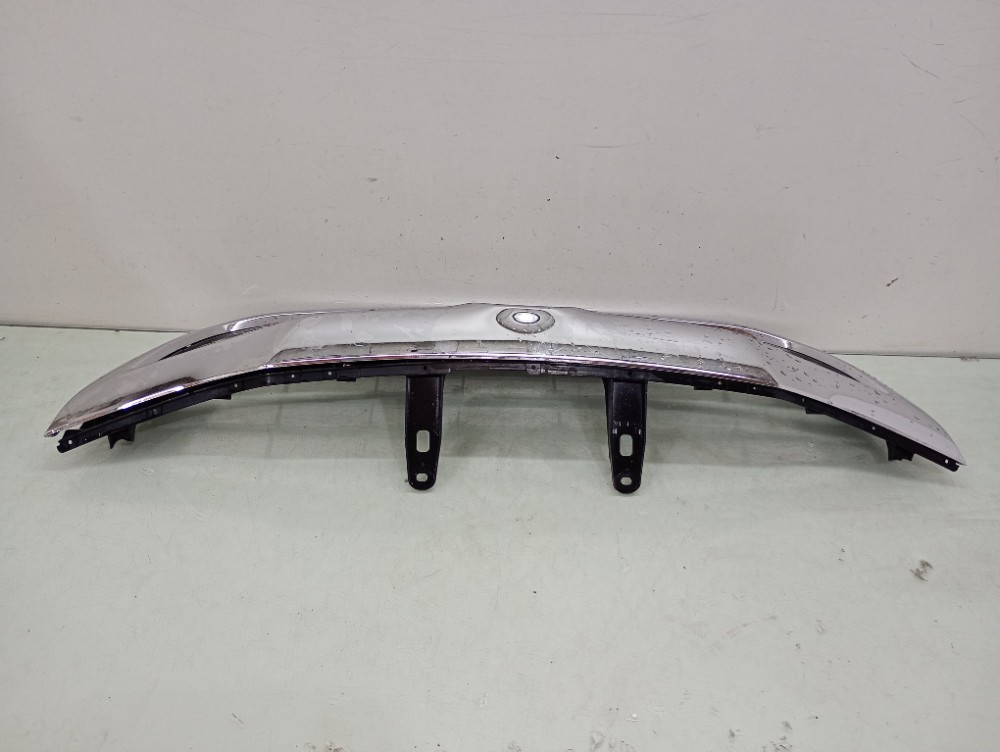 Grade Superior Hilux 2013/2016 Original Recuperada Original. 2