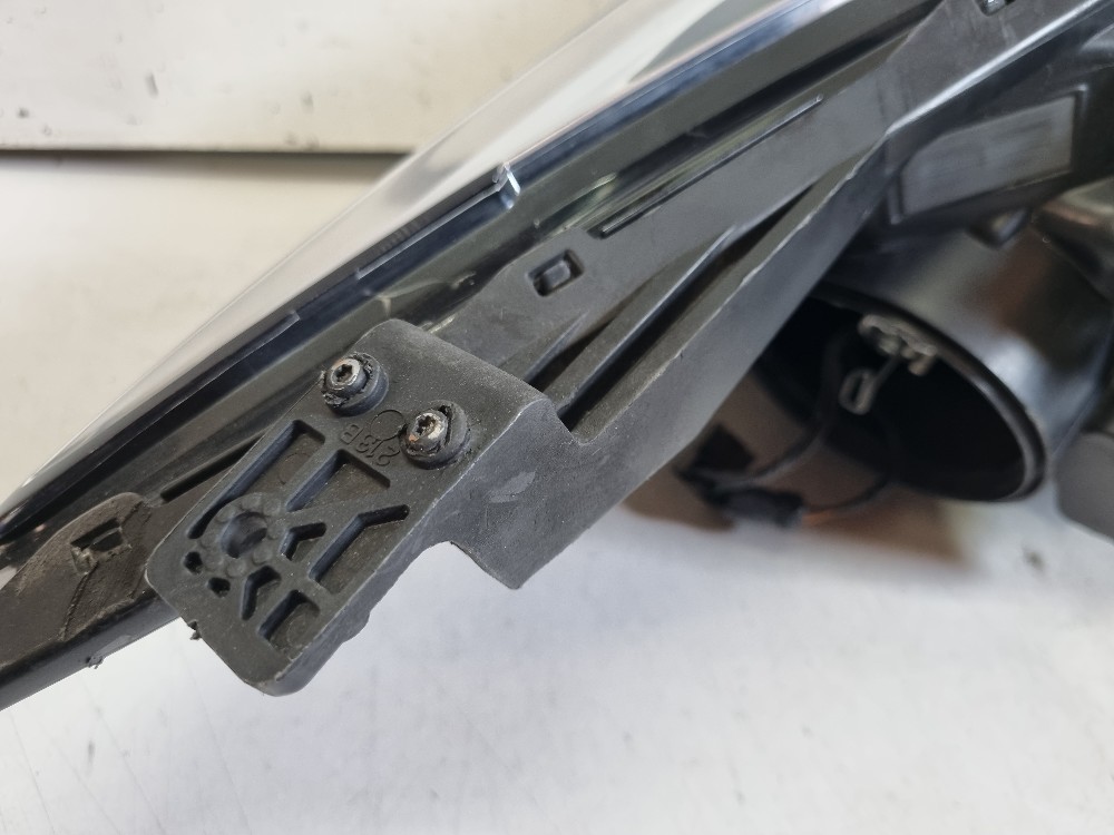 Farol Esquerdo Sem Led Chevrolet Cruze 2017/2021 Recuperado. 6