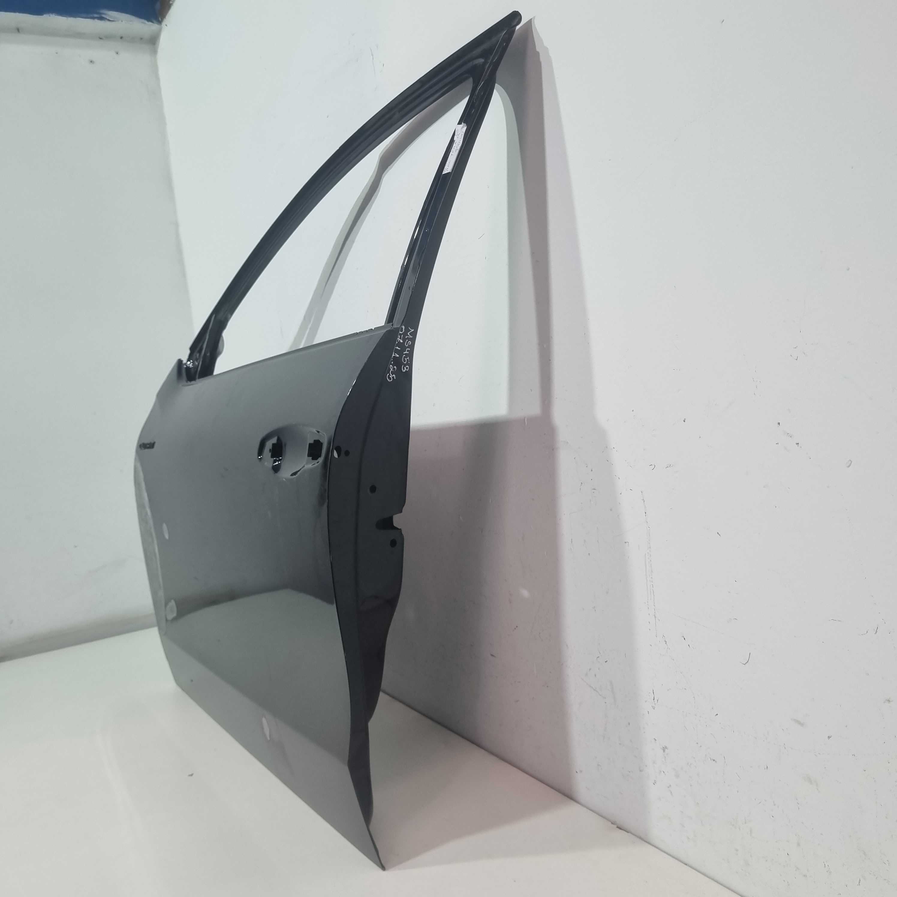 Porta Dianteira Lado Esquerdo Volkswagen Tera 2025/2026 Ori Dianteira Esquerdo 3