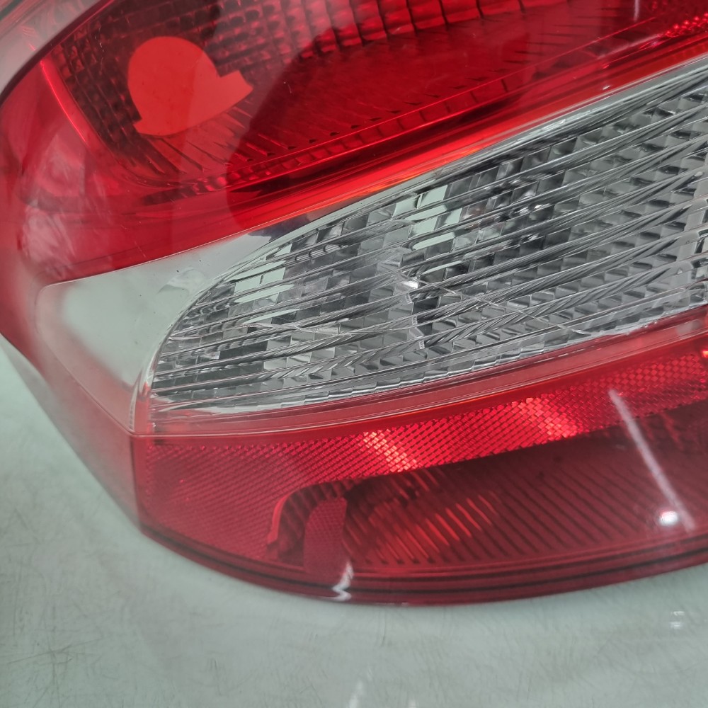 Lanterna Esq. Ré Branca Ford Ka Sedan 2018/2021 Recuperada Esquerdo/motorista 4
