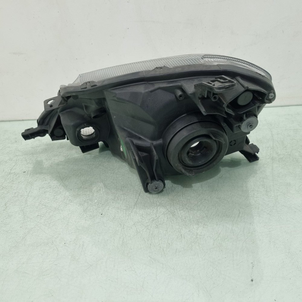 Farol Lado Direito M.negra Toyota Etios 2016/2020 Recuperado Direito/passageiro 4