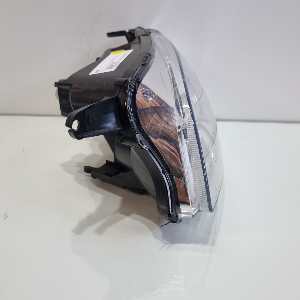 Farol Do Lado Esquerdo Chevrolet Corsa Modelos 2008/2013 Esquerdo/motorista 2