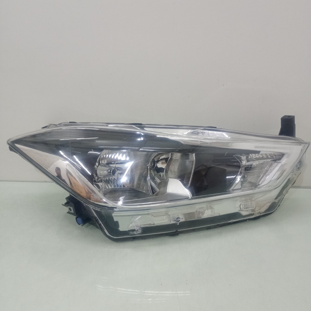 Farol Direito Nissan Kicks Sem Led 2017/2021 Recuperada Ori Direito/passageiro 1