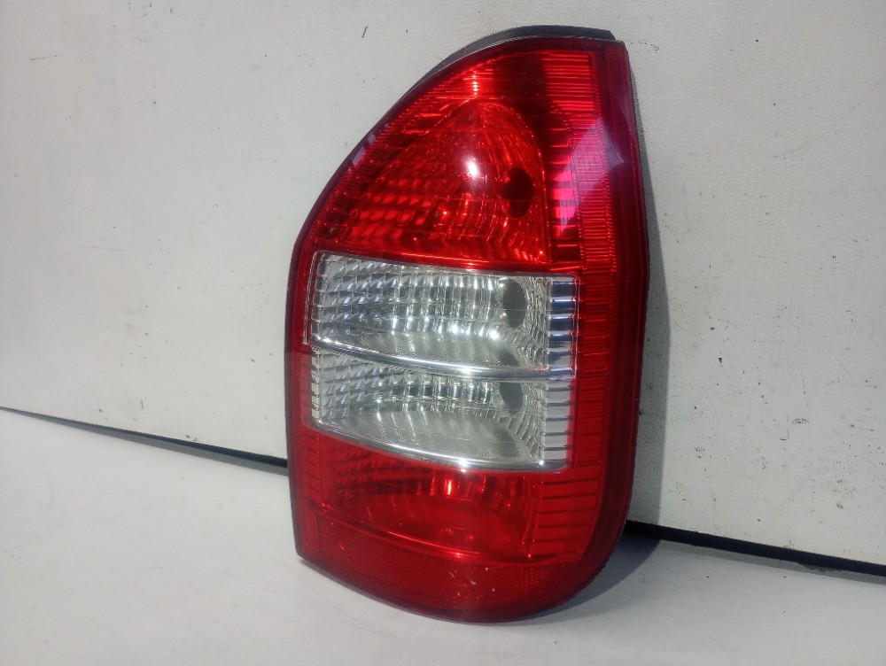 Lanterna Direita Chevrolet Zafira 2003 / 2007 Recuperado Direito/passageiro 3