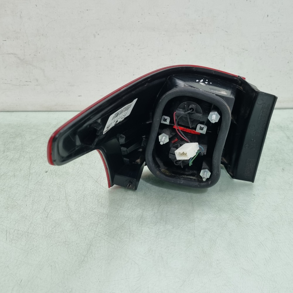 Lanterna Direita Fiat Grand Siena 2012/2017 Recuperada 4