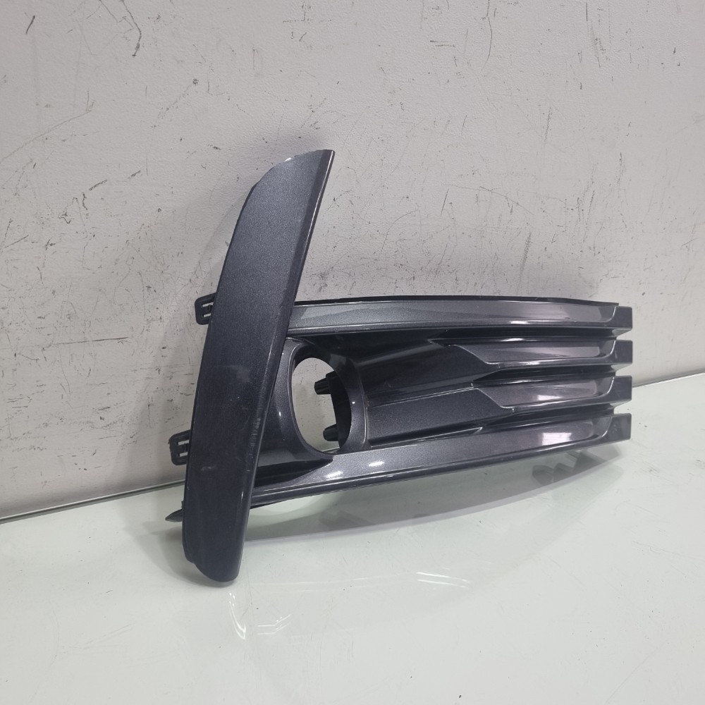 Moldura Farol de Milha Esquerdo Renault Duster 2020–2024 Original 5