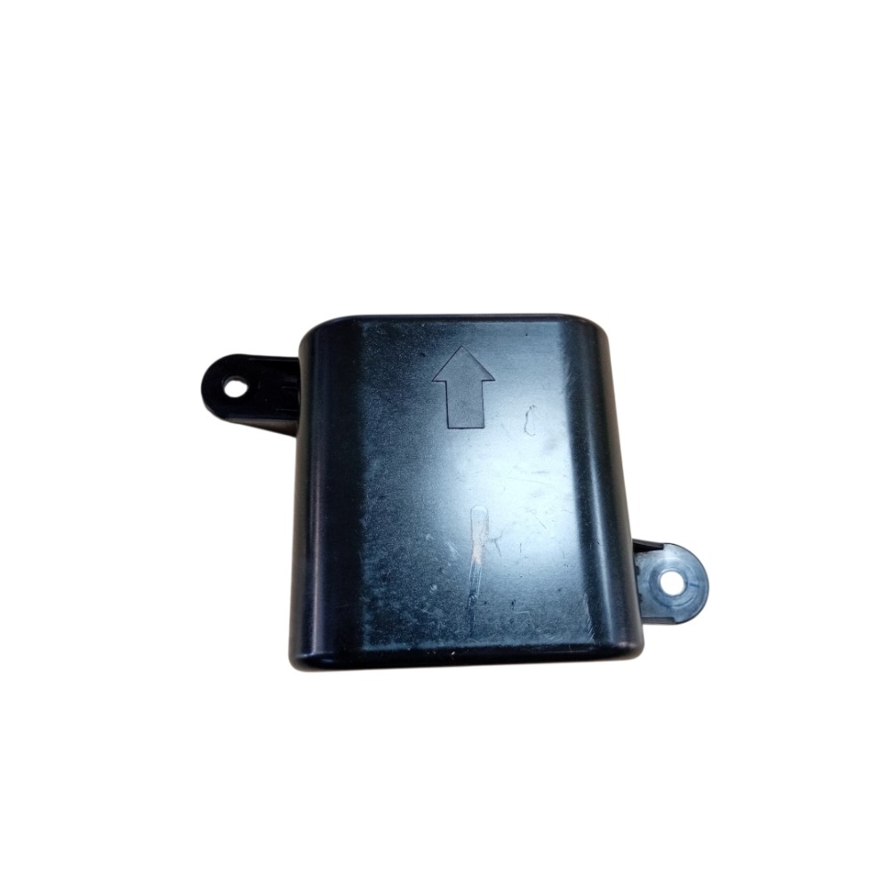 Tampa chicote abs dir tras gm onix spin 2013 a 2019 95460409