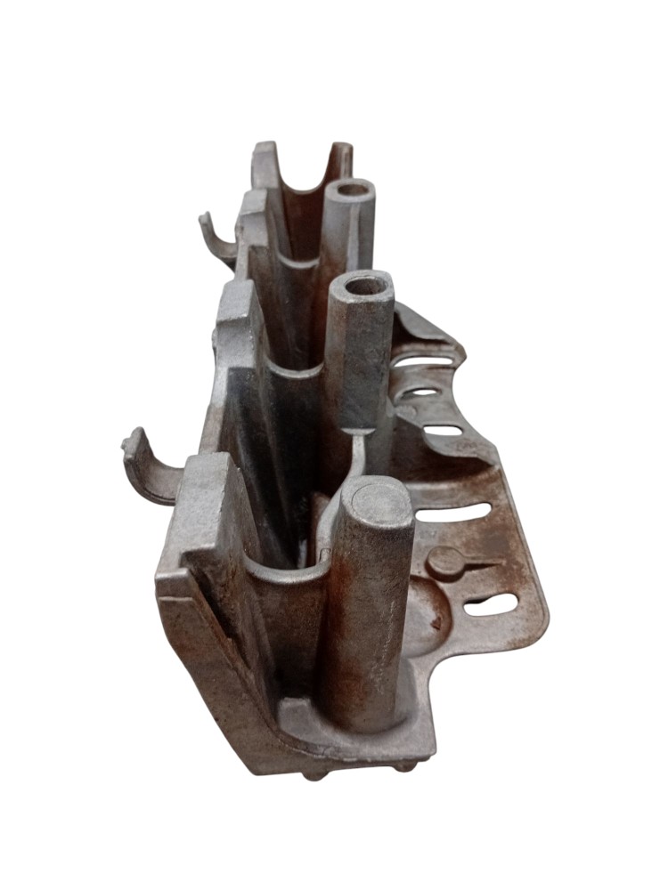 Suporte Filtro Ar Renault Duster Megane 2.0 16v 8200235291