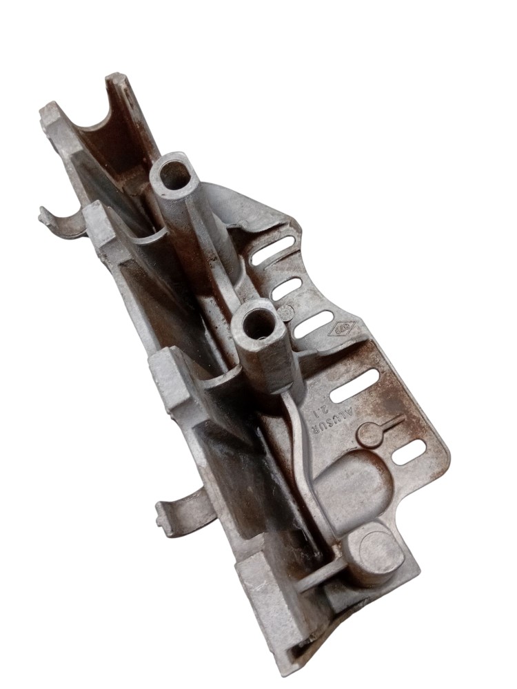 Suporte Filtro Ar Renault Duster Megane 2.0 16v 8200235291 8