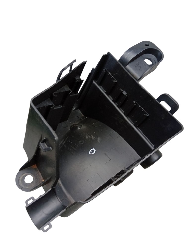 Caixa Fusível Inferior Renault Duster Sandero 8200841920 6