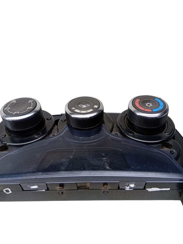 Comando Ar Condicionado Original Chevrolet Agile Montana 4