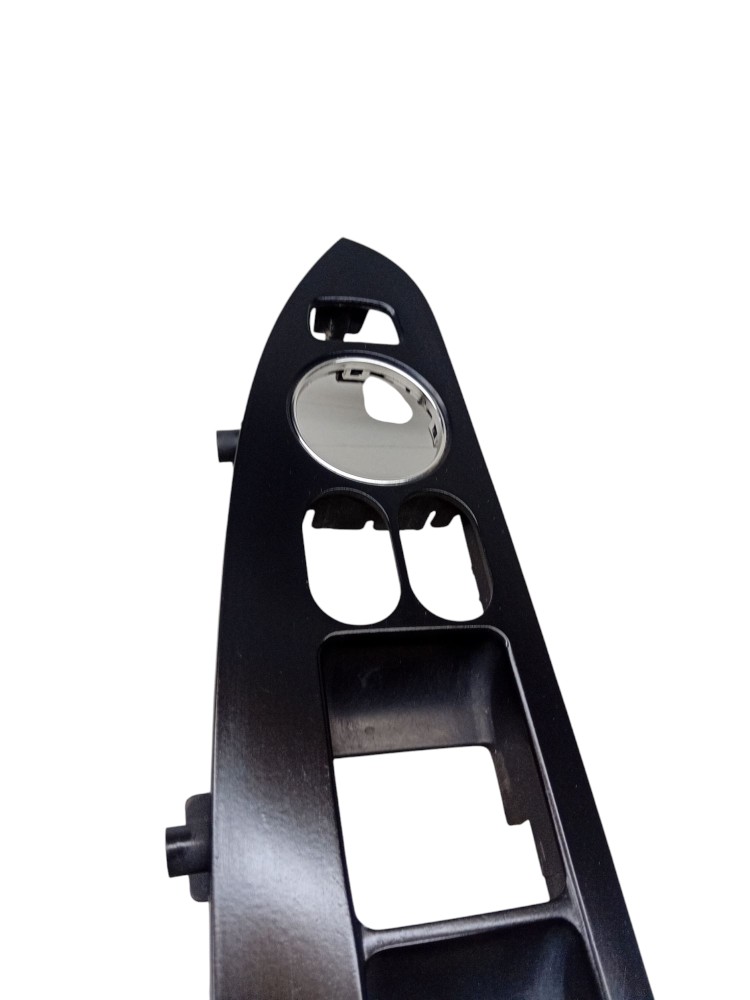 Moldura Comando Botão Vidro C Detalhe Hyundai I30 935722l000 7