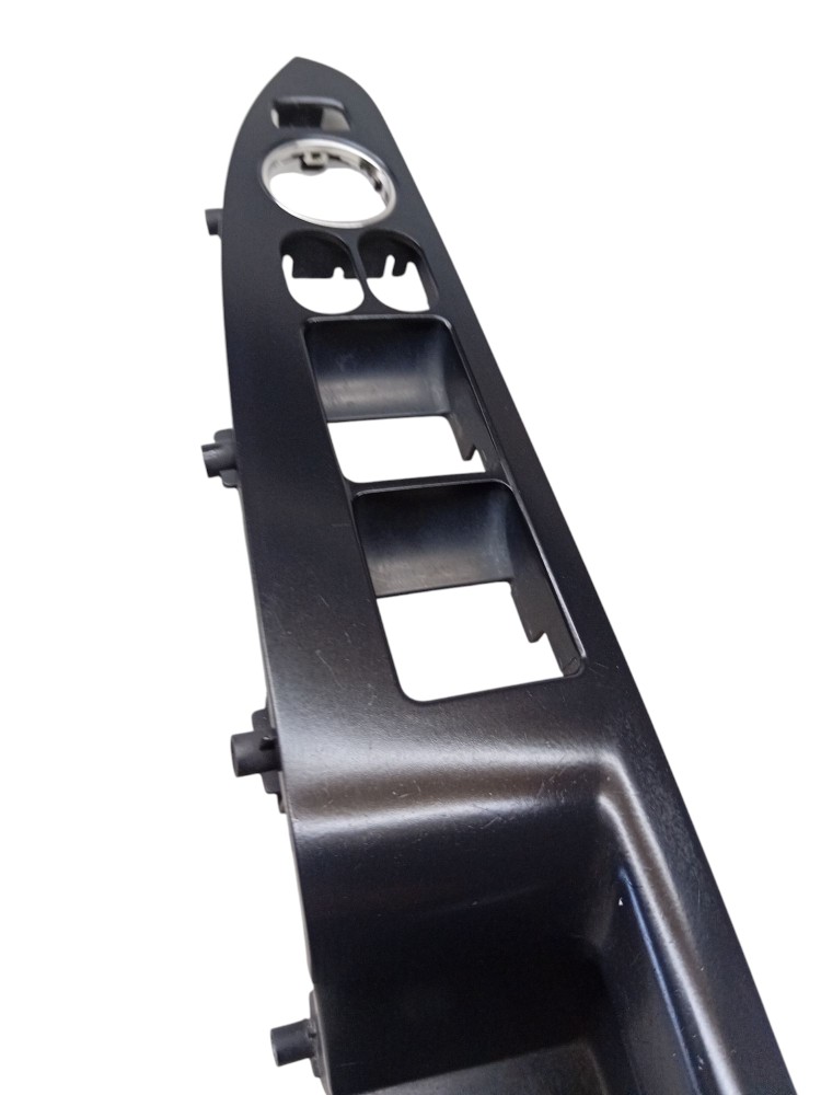 Moldura Comando Botão Vidro C Detalhe Hyundai I30 935722l000 5