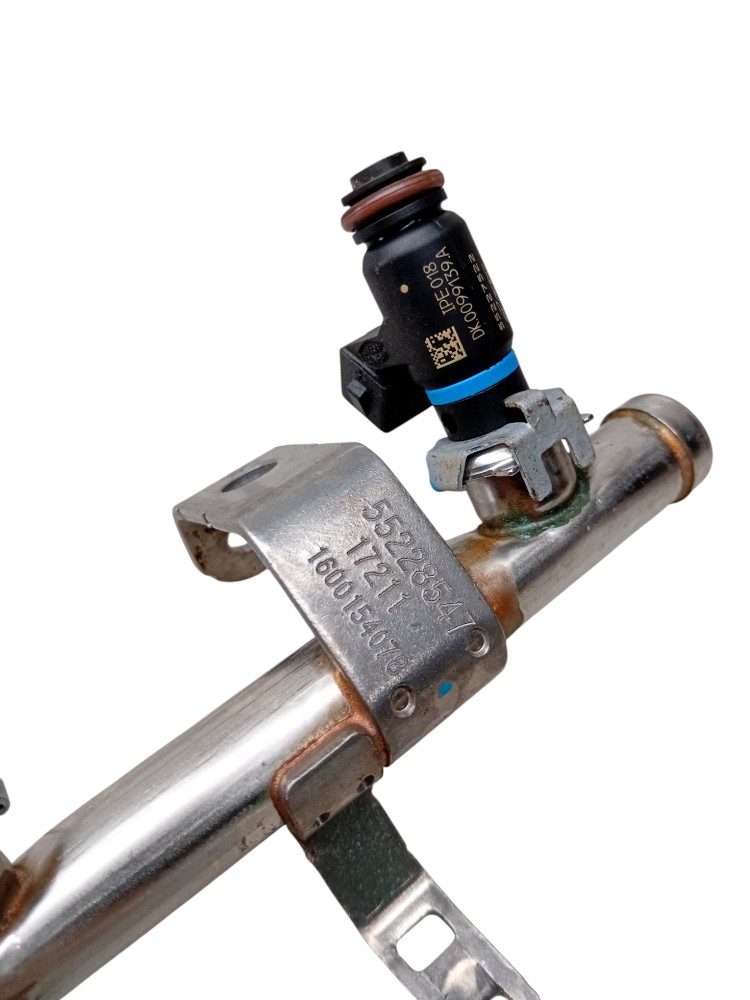 Flauta C Bicos Injetores Fiat Etorq 1.6 16v Ipe018 55228547 5