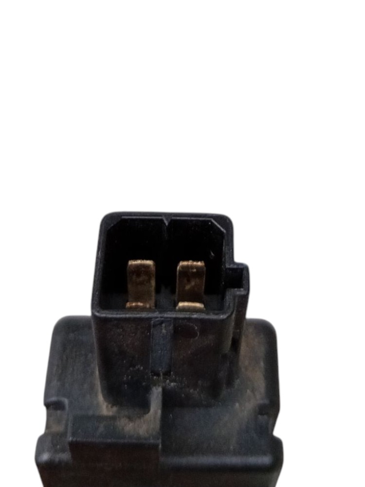 Interruptor sensor pedal freio original fiat palio uno punto 7