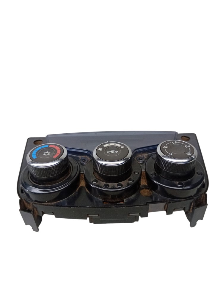 Comando Ar Condicionado Original Chevrolet Agile Montana 3