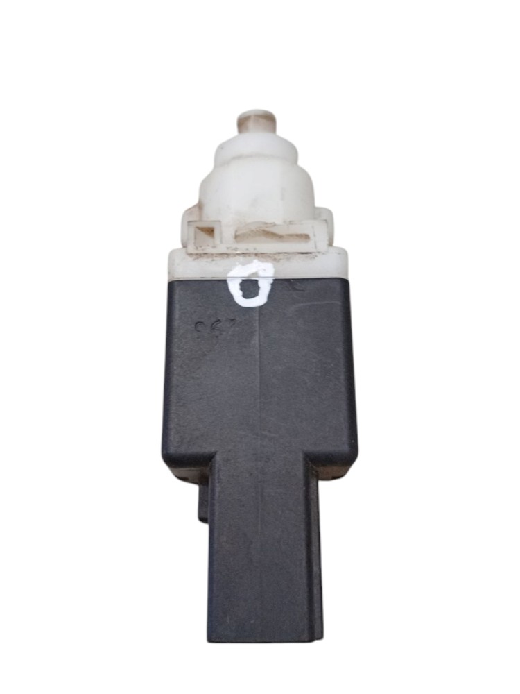 Interruptor sensor pedal freio original fiat palio uno punto 6