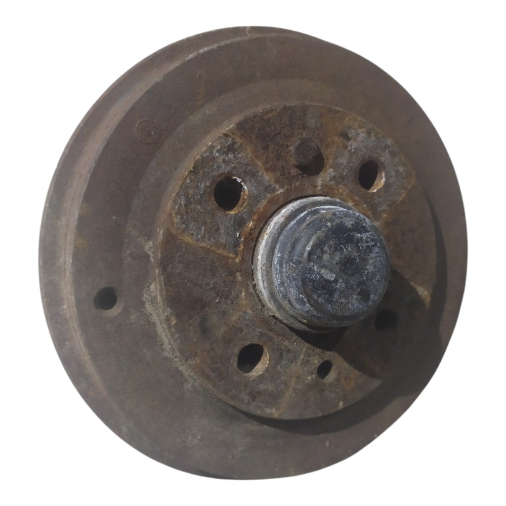 Tambor e cubo traseiro direito Fiat Uno  2005 2006 2007 2008