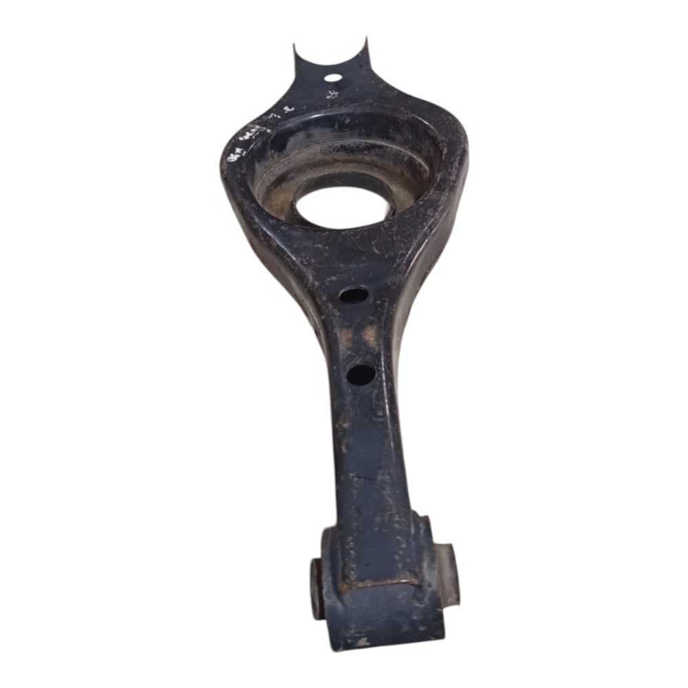 Bandeja Balança Traseira Esquerda Azera 3.3 2007-2011