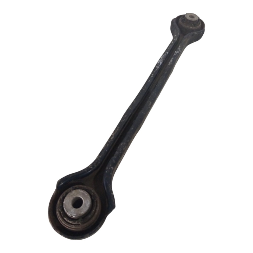 Braço suspensão inferior traseiro esquerdo 118i 2009 a 2015