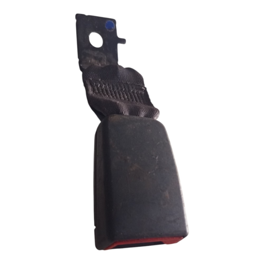 Engate cinto segurança traseiro direito GM Cruze 2011 a 2016