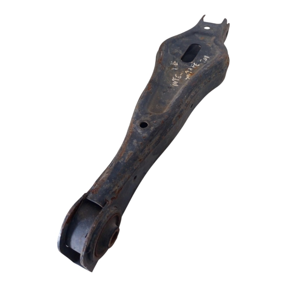 Bandeja Balança Traseira Esquerda Hyundai Santa Fé 06 A 2012