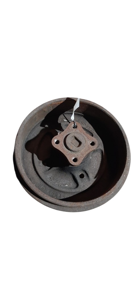 Cubo Roda Traseira Esquerda Renault Sandero Logan 2007 A 013