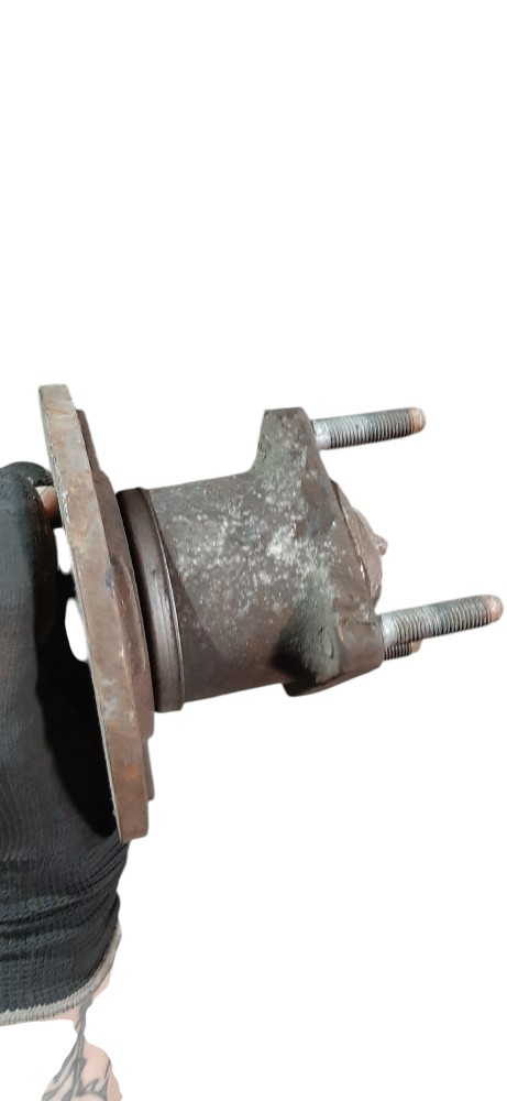 Cubo Roda Traseira Esquerda Chevrolet Vectra 1997 A 2005