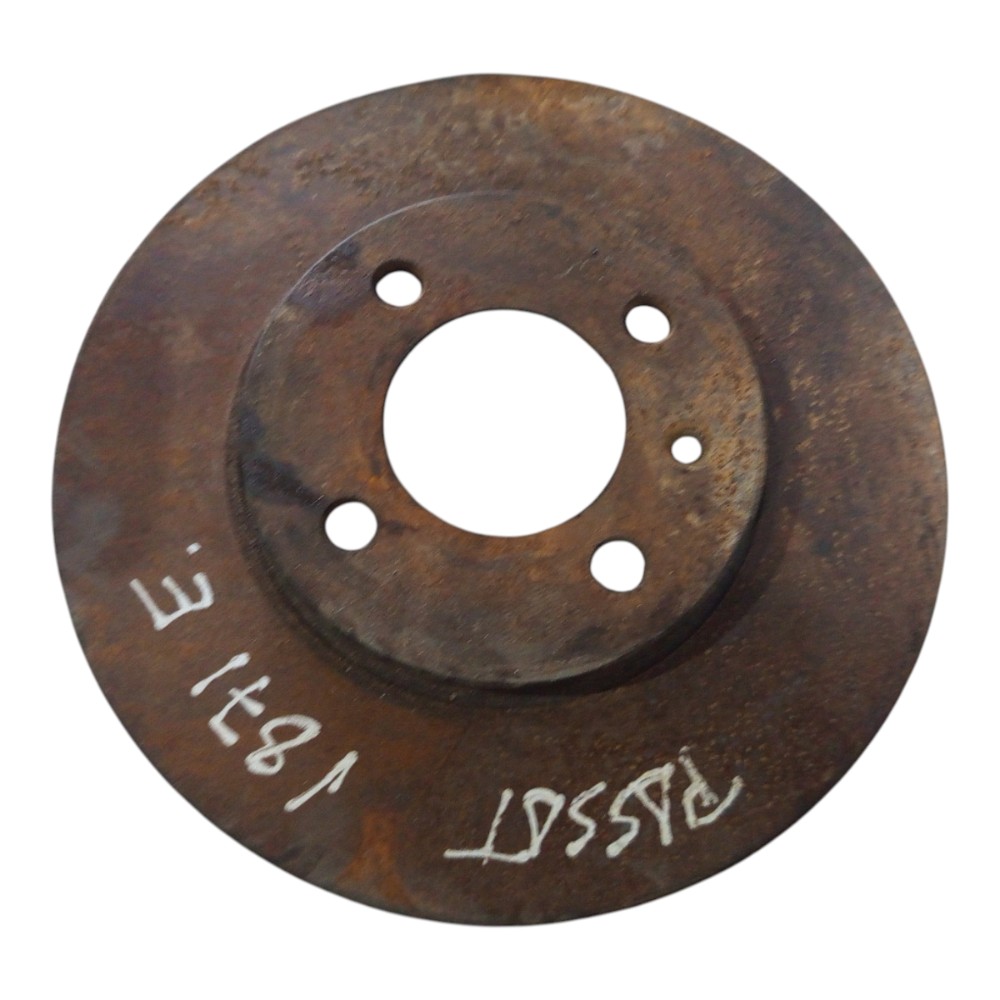 Disco freio dianteiro esquerdo Volkswagen Passat 1993 a 1996