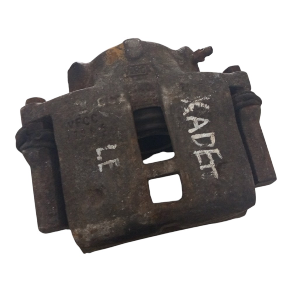 Pinça freio dianteiro esquerdo Chevrolet Kadett 1989 a 1998