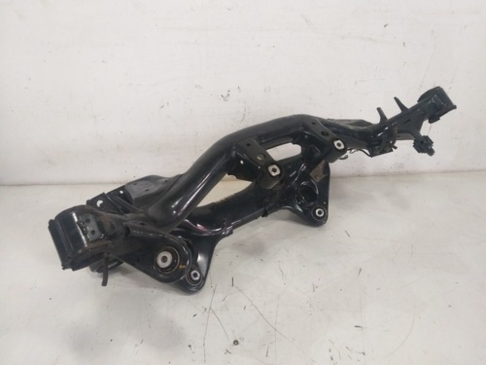Quadro agregado traseiro BMW X1 2.0 Asp. 2010 2011 a 2013
