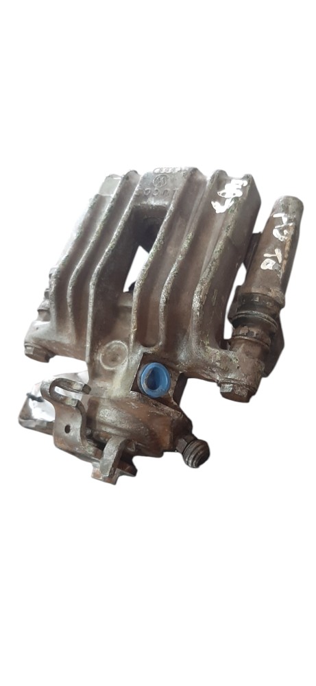 Pinça De Freio Traseira Esquerda Audi A3 2000 01 02 A 2013 2