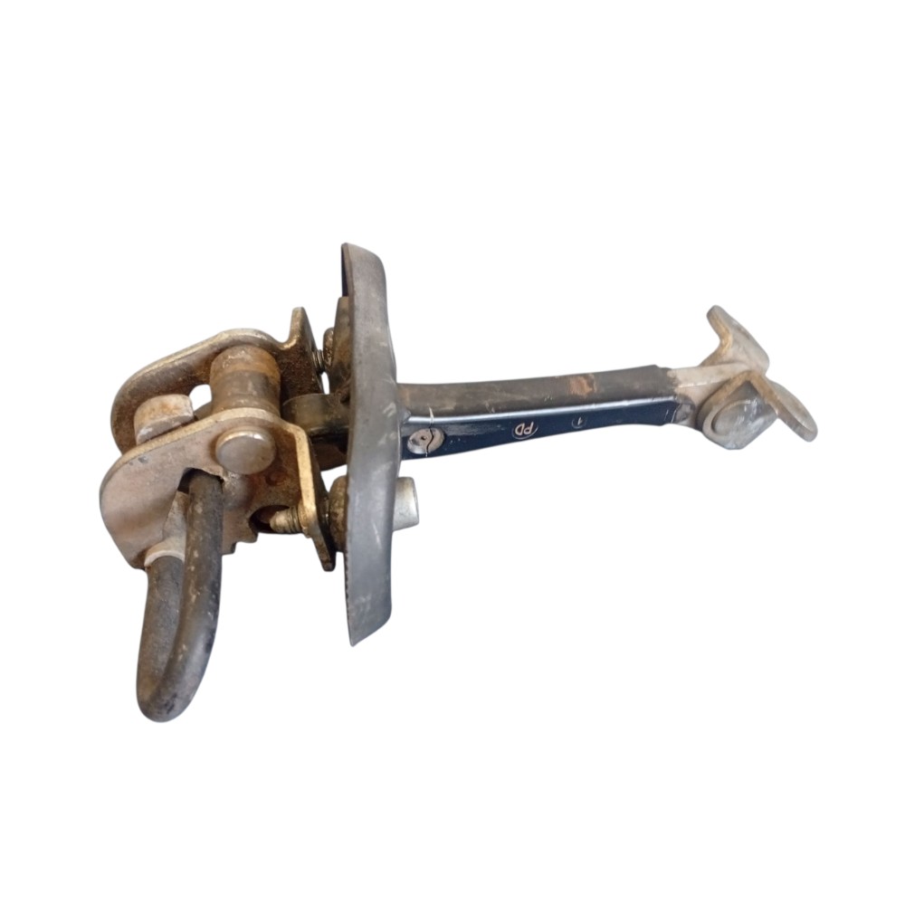 Limitador Porta Traseira Esquerda Fiat Stilo 2009 A 2010 1.8 3