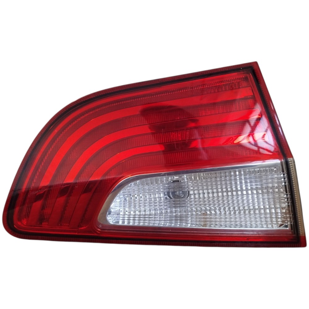 Lanterna Tampa Traseira Squerdo Fiat Grand Siena 2012 A 2021 Esquerdo/motorista