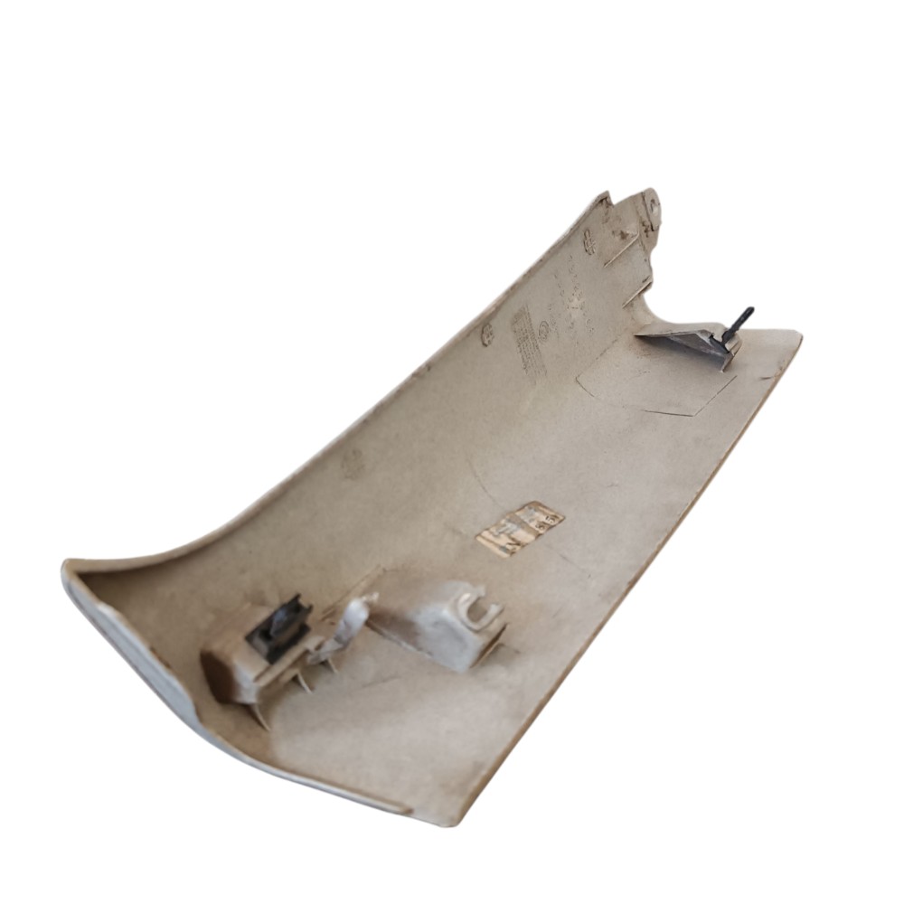 Moldura Coluna Traseira Direita Fiat Stilo 2007 A 2011 6