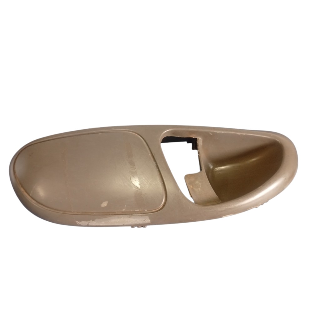 Acabamento Moldura Maçaneta Direito Interna Gol 1999 A 2003 Traseira