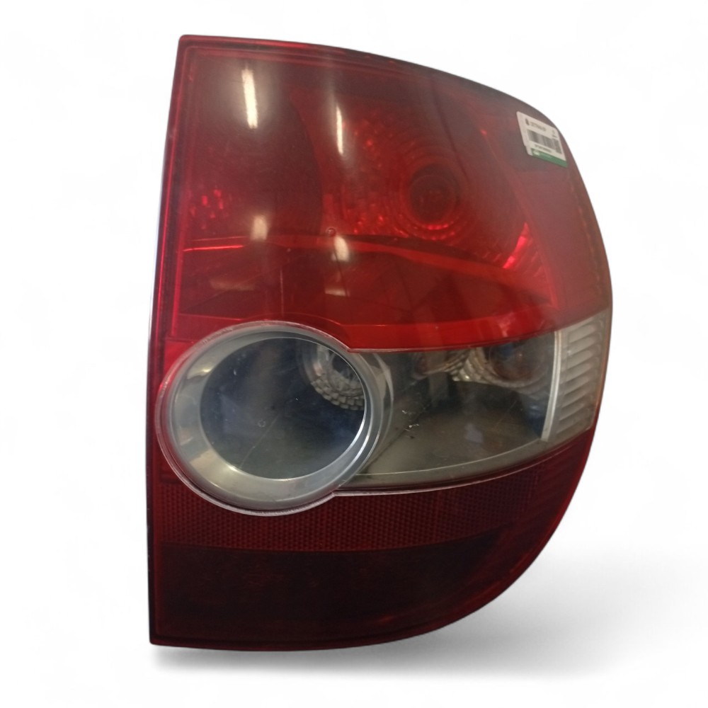 Lanterna traseira direita Vw FOX 2004 a 2010 COM DETALHE 2