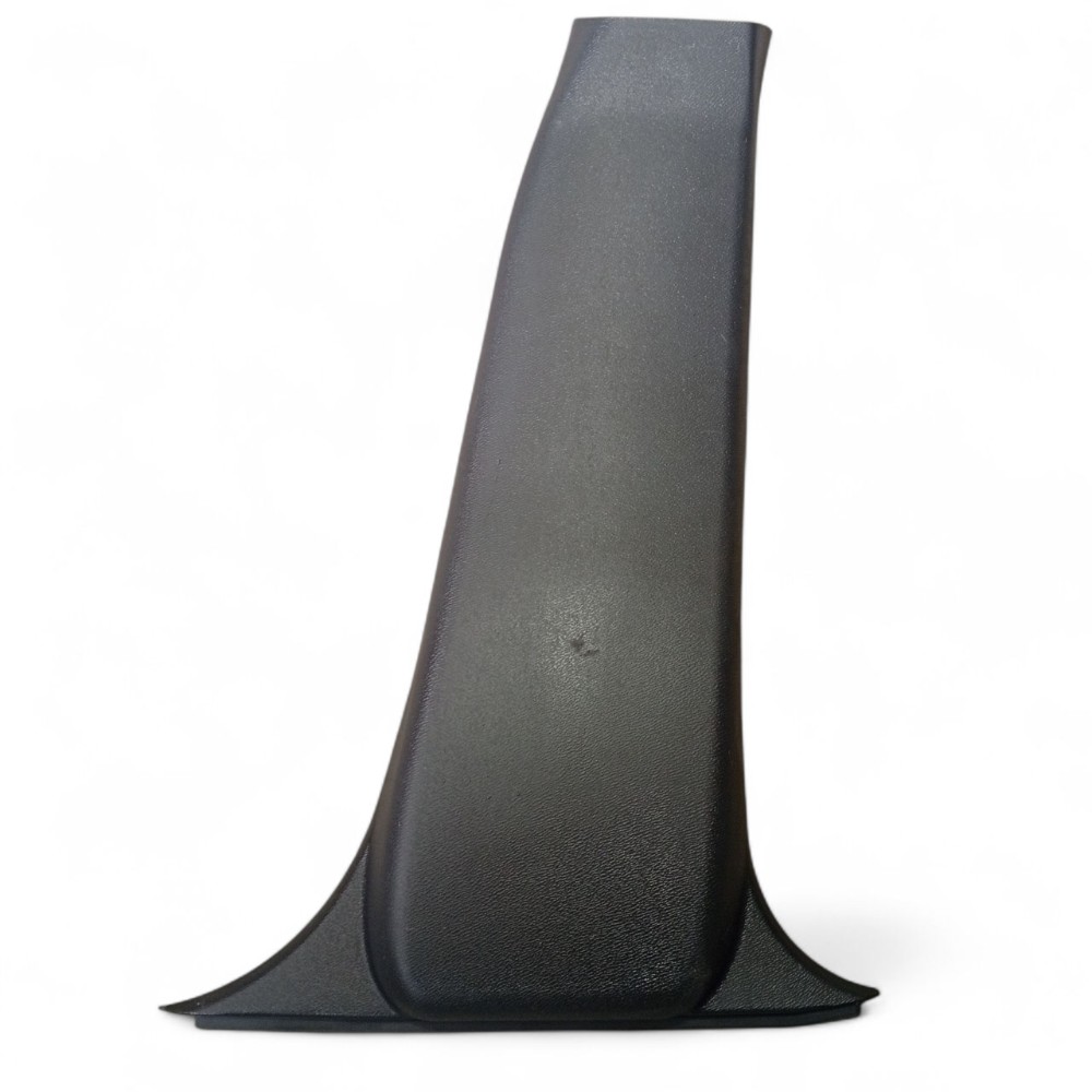 Acabamento Coluna Central Direita Fiat Siena 2014 C/ Detalhe