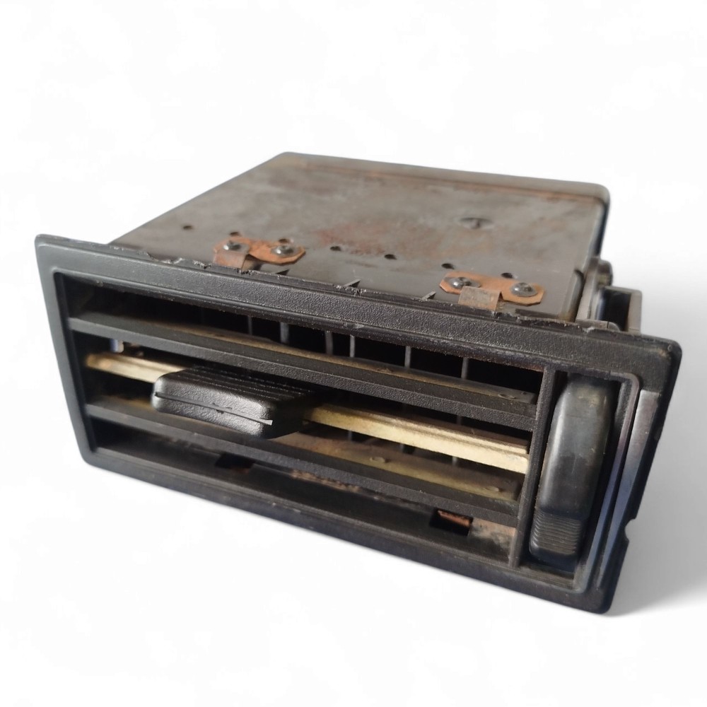 Difusor Ar Direito Vw Santana Quantum 1984 A 1990 Original