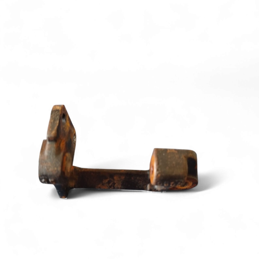 Suporte Alternador Vw Voyage Saveiro Gol 2001 A 2005 2