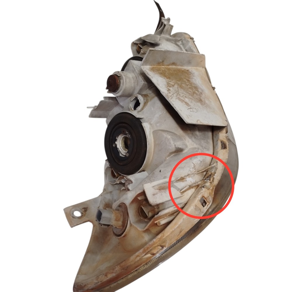 Farol Dianteiro Esquerdotoyota  Corolla 2004c /detalhe 4
