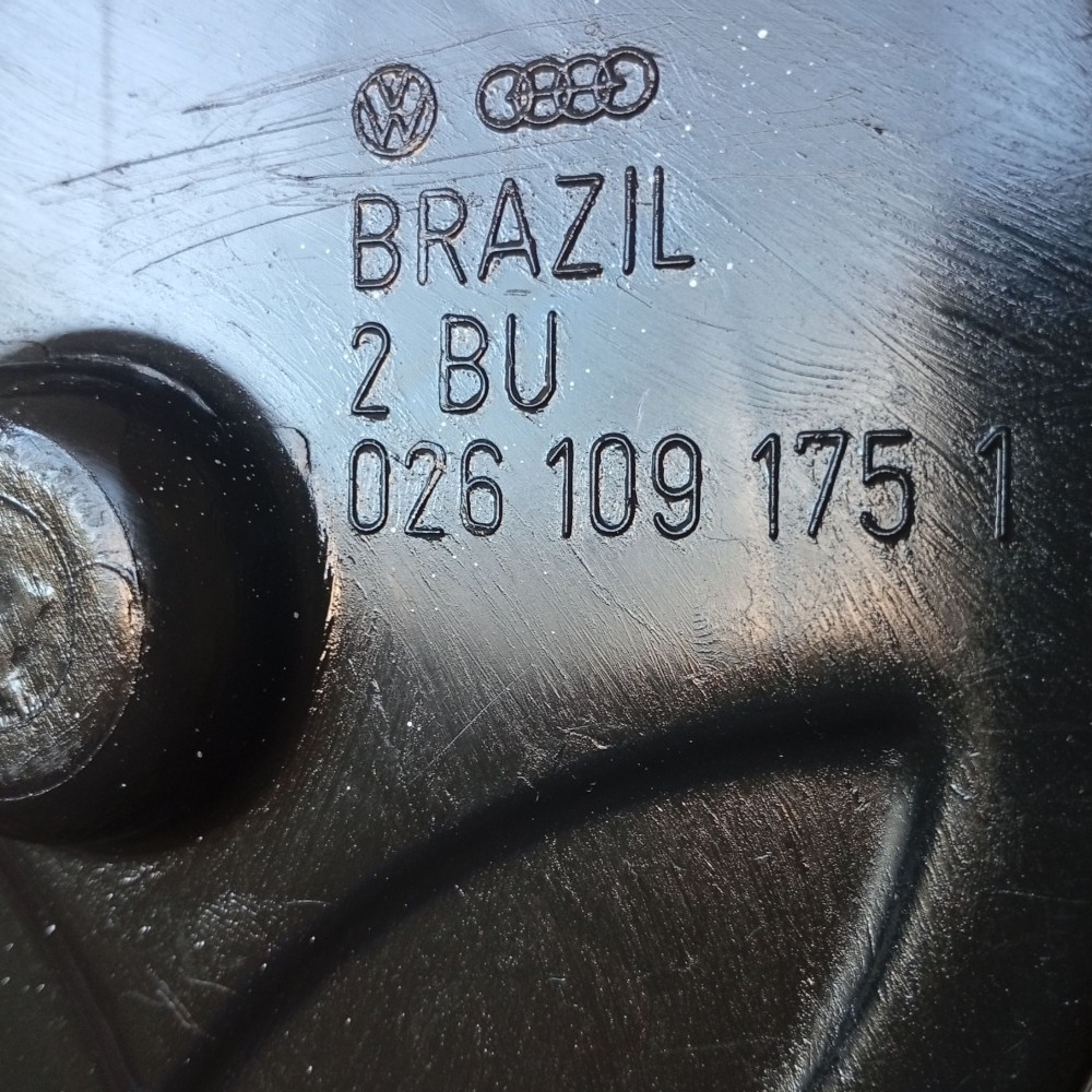 Capa Protetora Inferior Correia Vw Parati 1998 Original